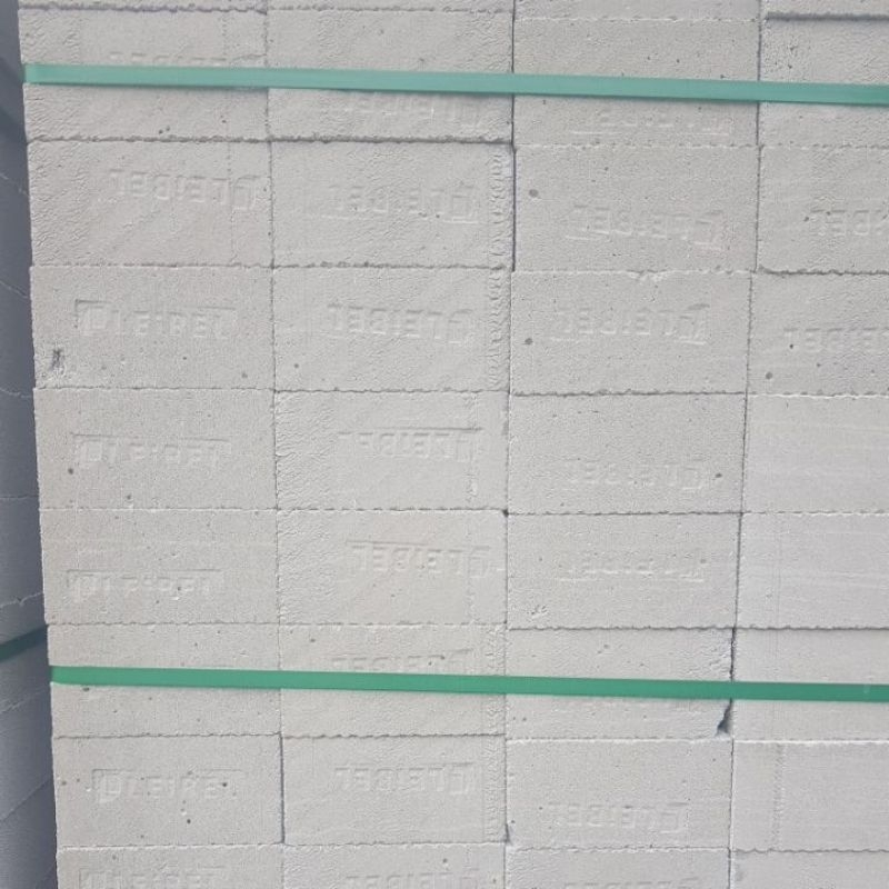 Beton Elemen Persada  LEIBEL Bata Ringan