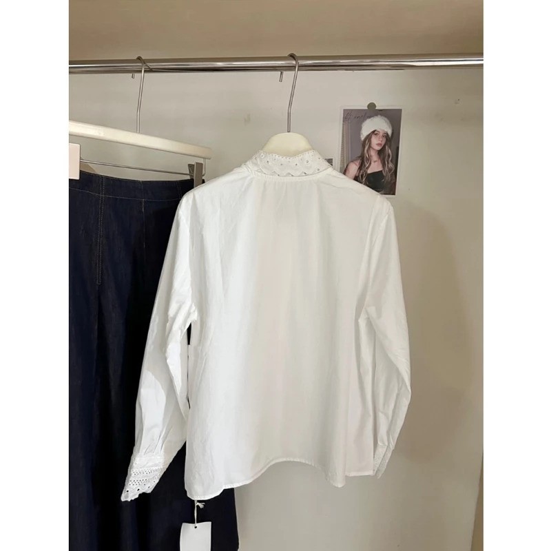  The Monseur Gallery Kemeja Putih Lengan Panjang Dasi Kupu-Kupu