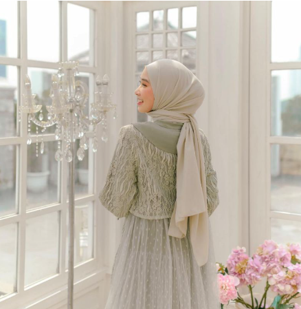 Dailydarling Renda Dress