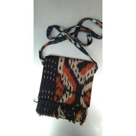 Pandhawa Pandhawa Tas Tenun Selempang Motif Toraja