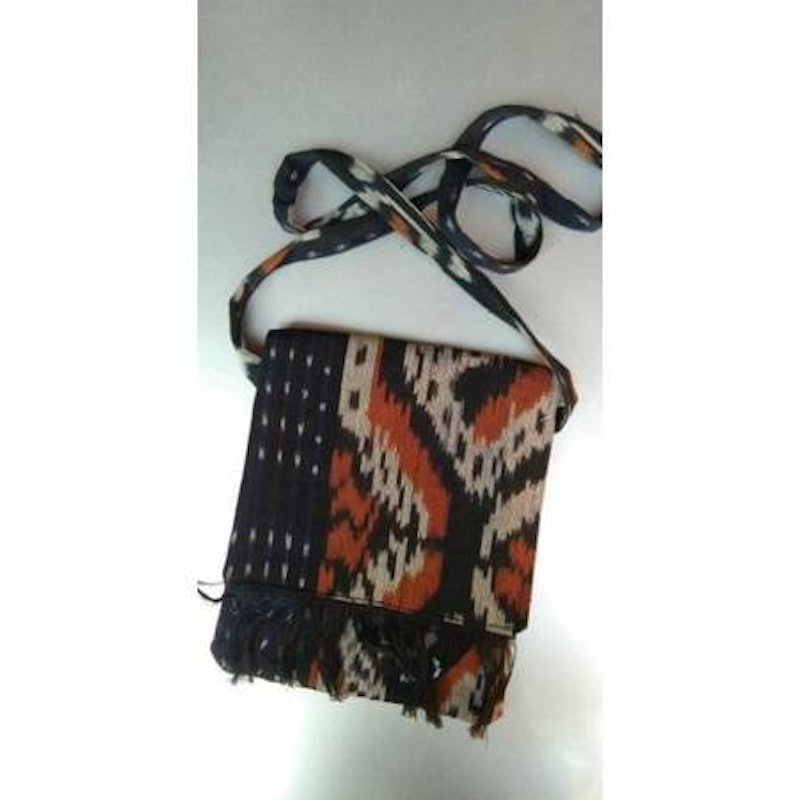 Pandhawa Tas Tenun Selempang Motif Toraja 2