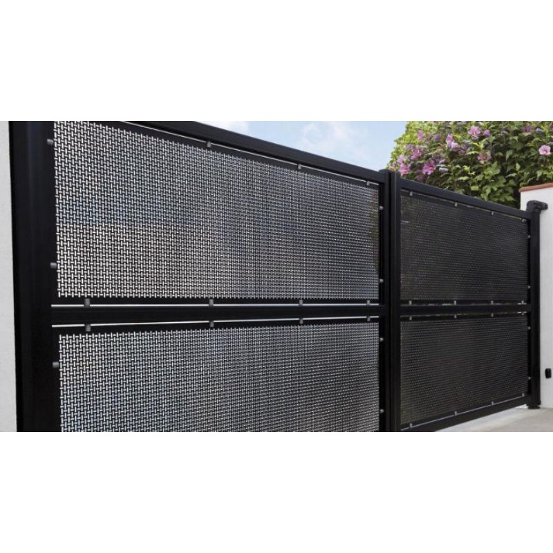 Pintu Pagar Besi Minimalis Motif Perforated