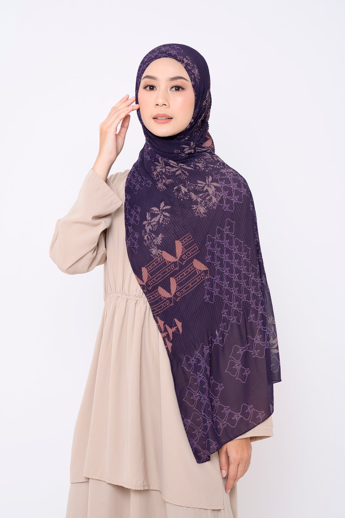 Bea Jam Pashmina Plisket - Jelita Indonesia - Edisi Palembang