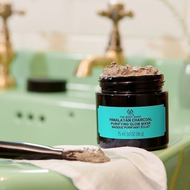 Himalayan Charcoal Purifying Glow Mask 75ml 2