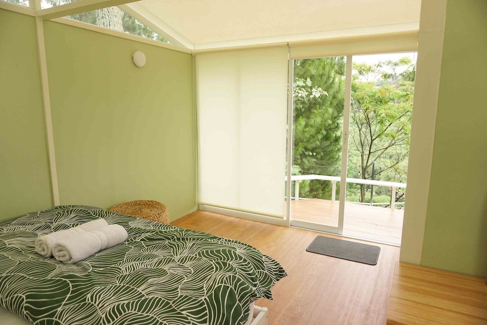  Over Easy Glamping Site