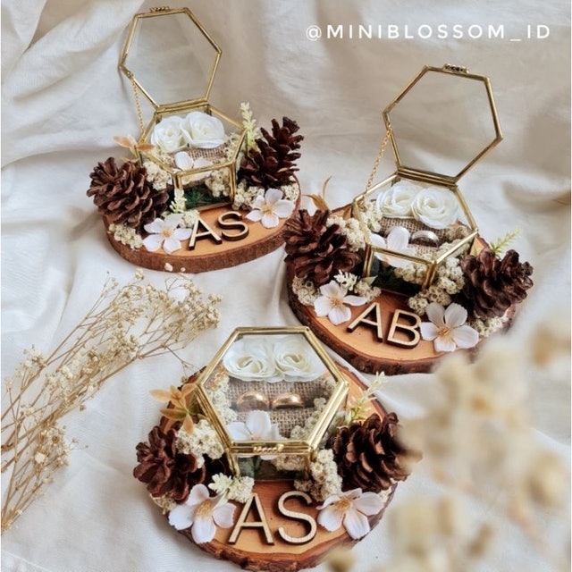 Rustic Hexa Ring Box 2