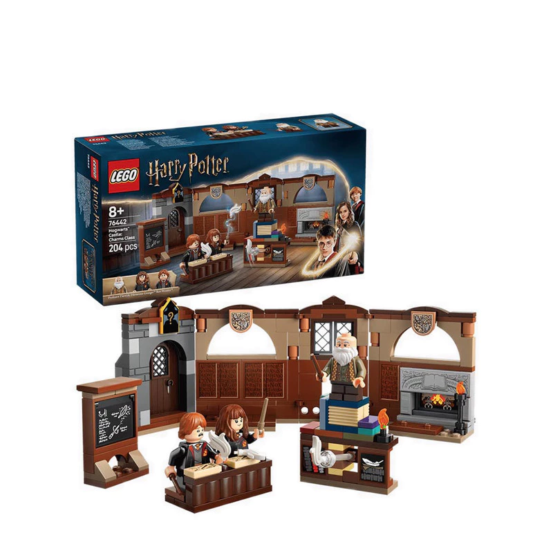 Hogwarts™ Castle: Charms Class 2