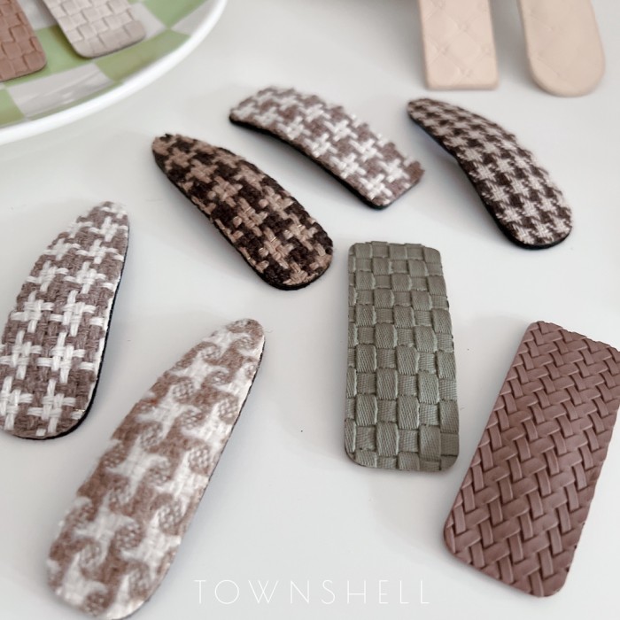 Town Shell Knitted Candy Korean Hair Clip