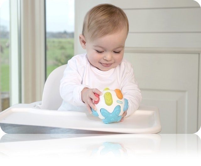 Kidsme Soft Grip Listen and Learn Ball 9278