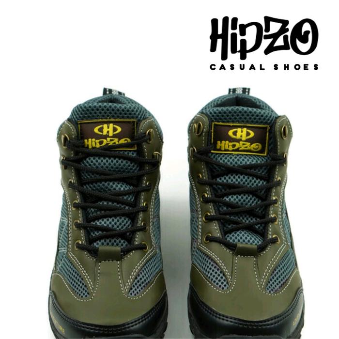  Hipzo Boots M032