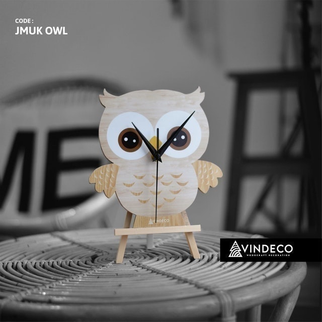 Vindeco Jam Meja Kayu Ukiran