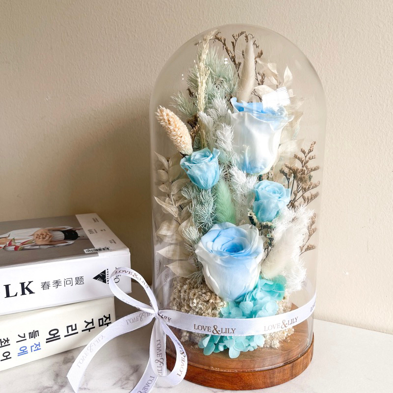 Rustic Dried & Preserved Flower Glass Dome 5