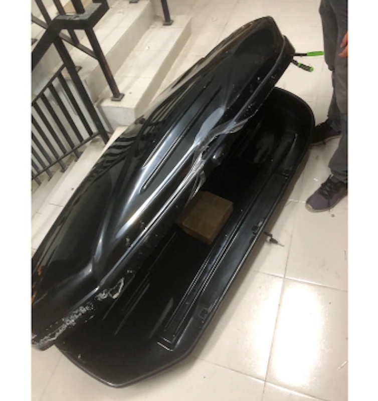 Roof Box Universal 420 L 4