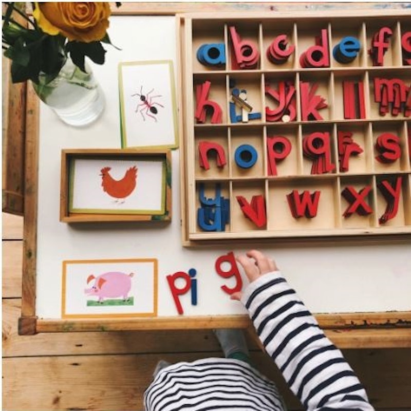 Mainan Edukasi Anak Movable Alphabet 2