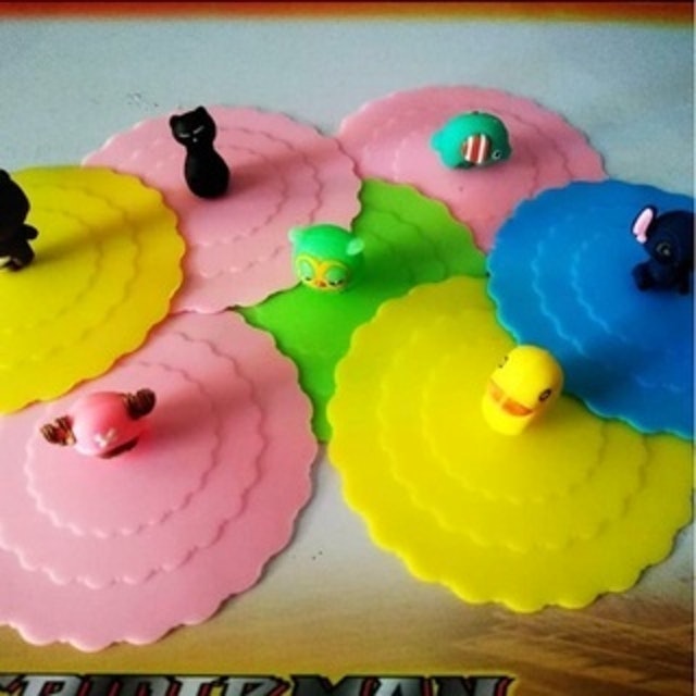  Tutup Gelas Silikon Karakter Kartun