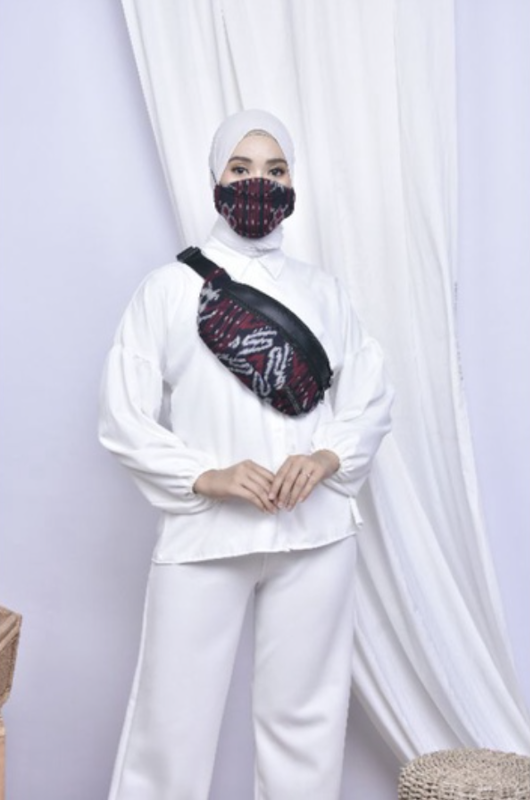 Dakara Indonesia Waist Bag + Masker Tenun Ikat 5