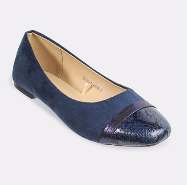 The Little Things She Needs - ANEIRA