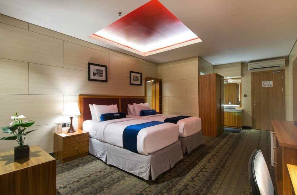 Kutabex Beach Front Hotel 5