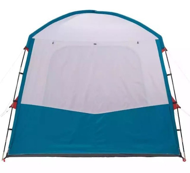 Quechua Pole-supported camping living area 4