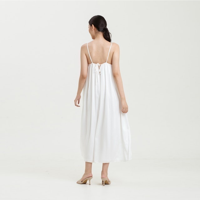 Cloth Inc Nihi Back Tie Dress