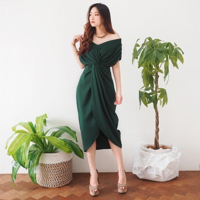 Premium Twisted Dress V104