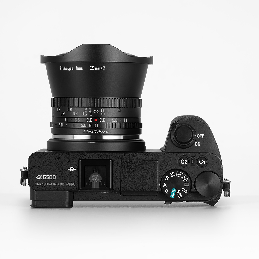 APS-C 7.5mm F2 Fisheye 3