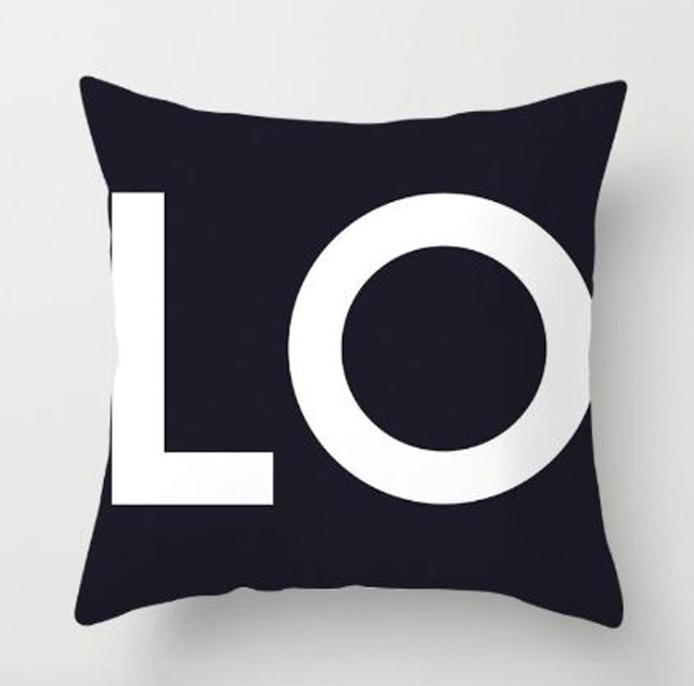  Couple Pillow LO VE