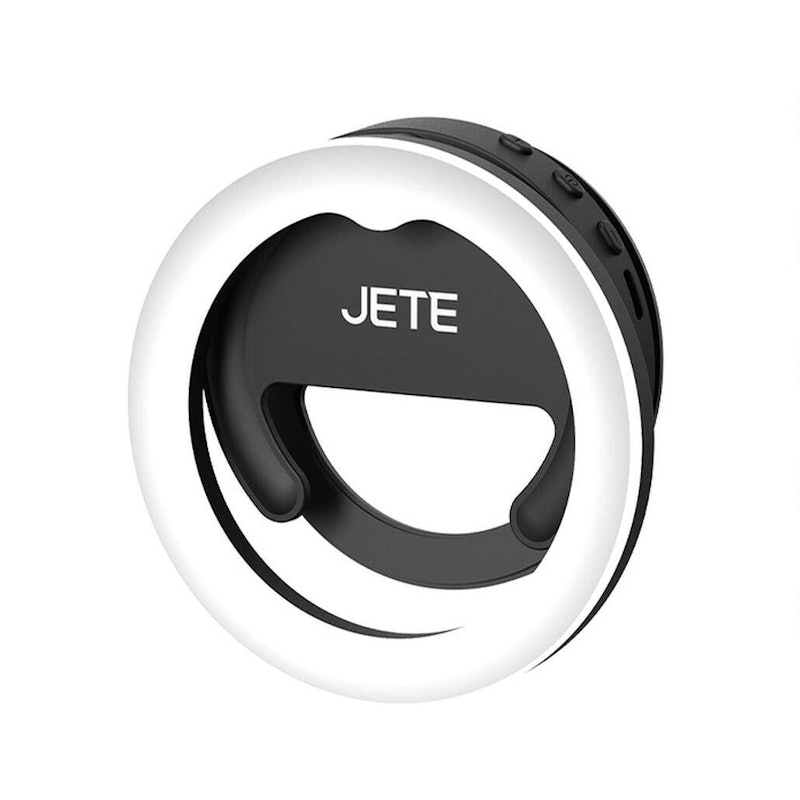 JETE Ring Light Selfie 1