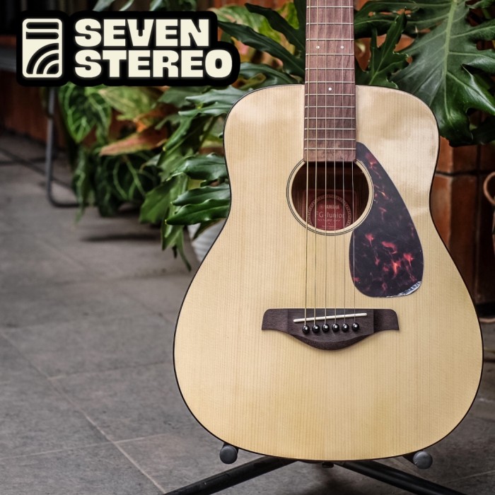 Yamaha Mini Acoustic Guitar Natural 2