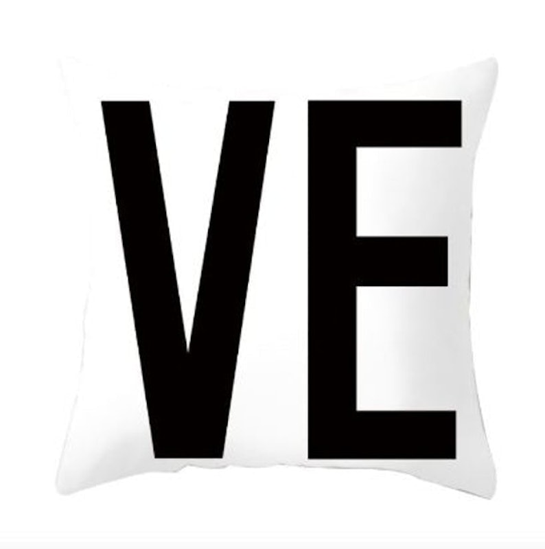 Couple Pillow LO VE 3