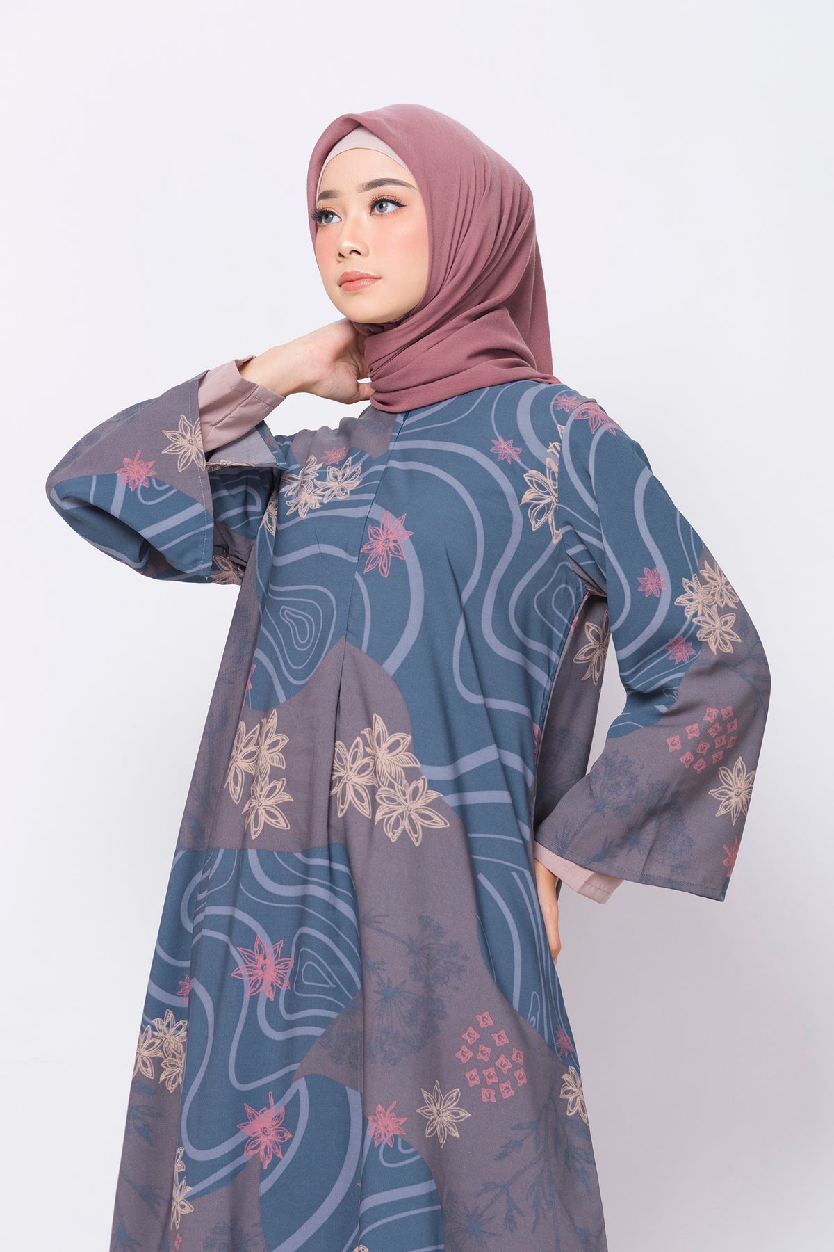 ZM Zaskia Mecca Luny Navy Gamis
