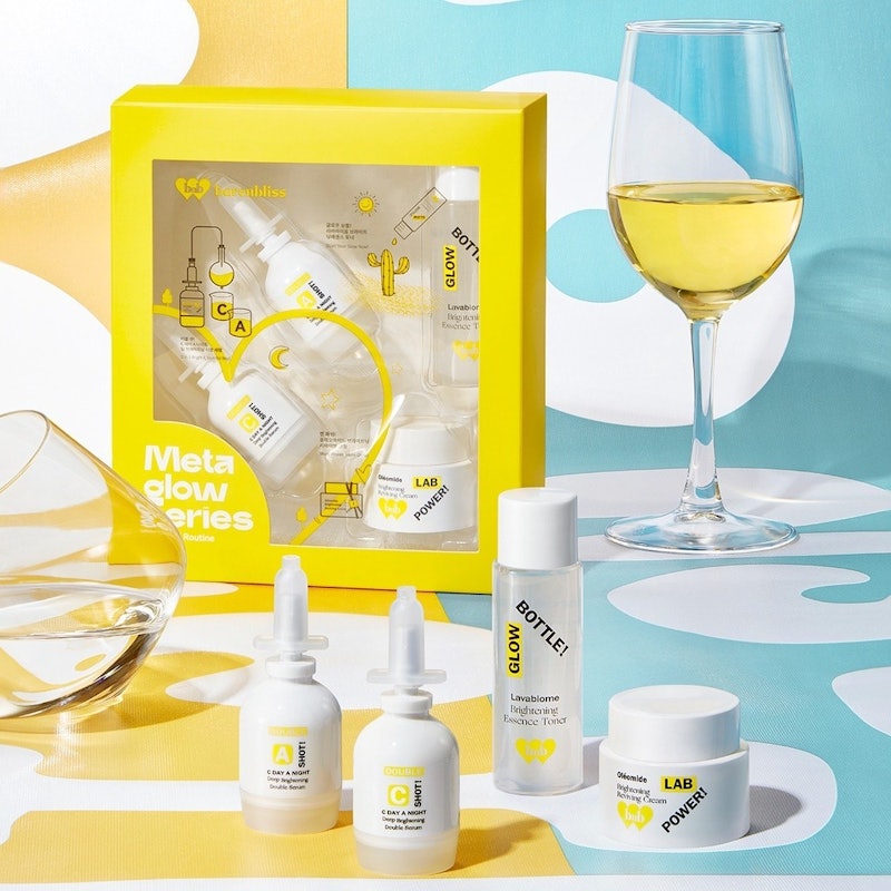 Metaglow Glow Guide! Brightening Skincare Travel Kit 4