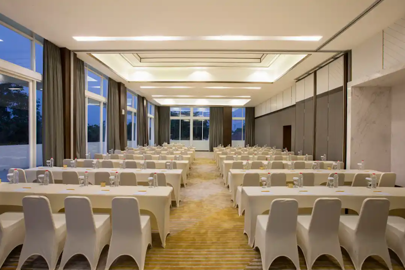Kampi Hotel Tunjungan 5