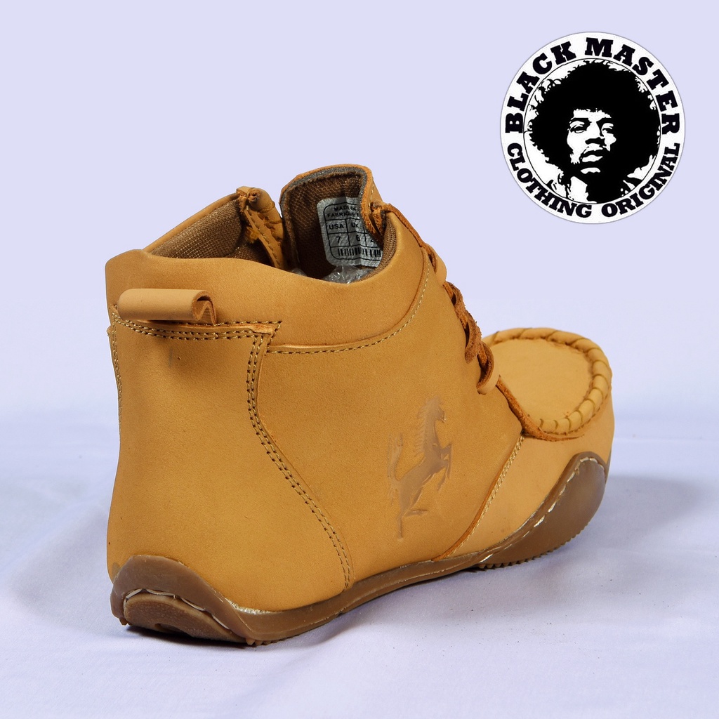 Sepatu Pria Kulit Asli