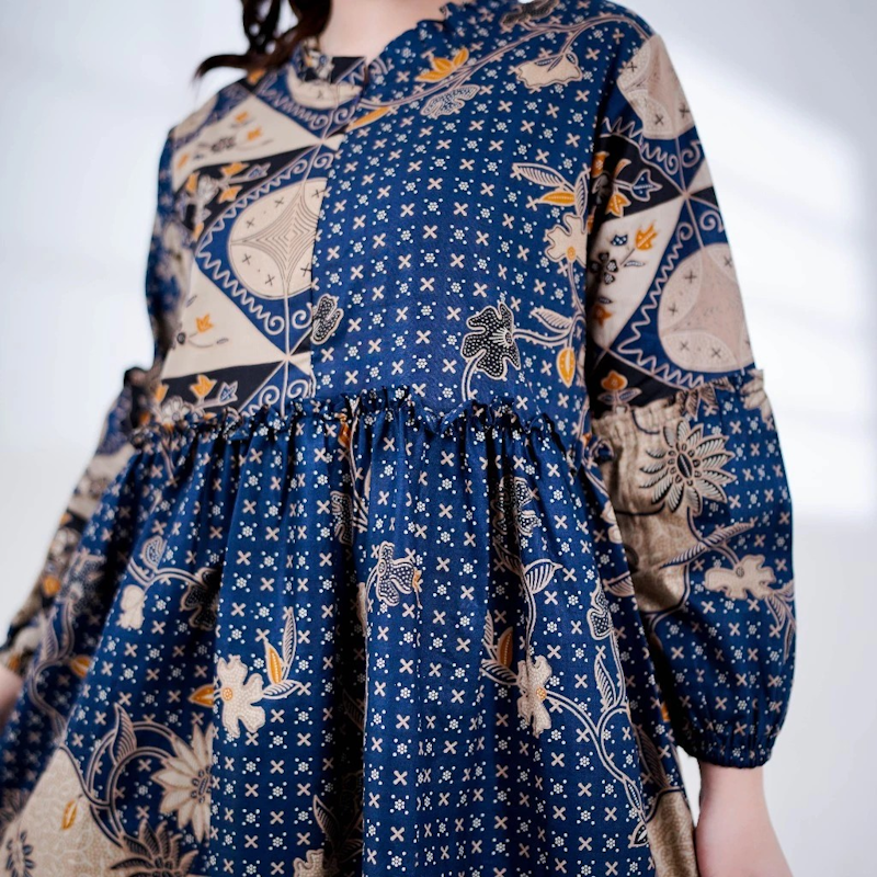 Batik Trusmi Gamis Batik Alisan Motif Burung Kombinasi 2