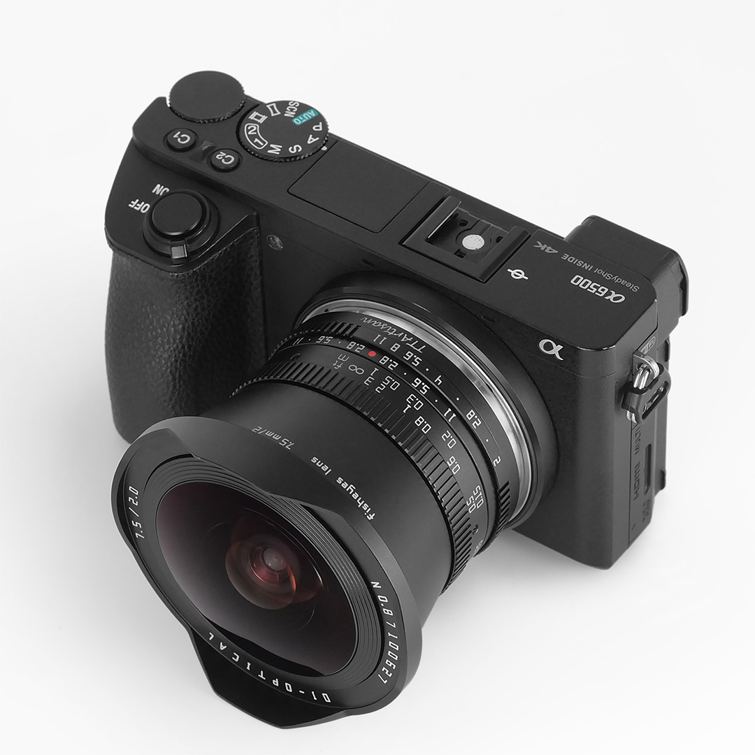 APS-C 7.5mm F2 Fisheye 4