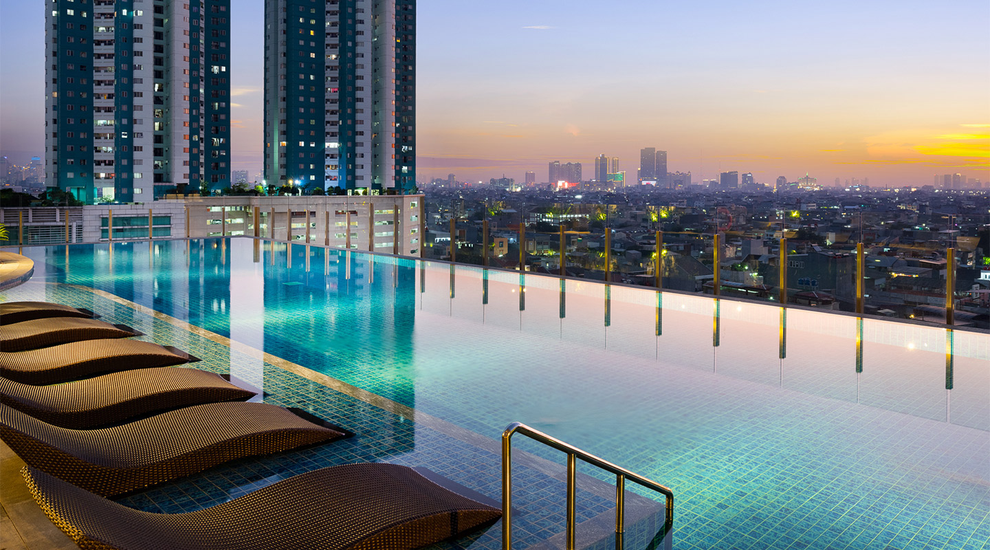 Holiday Inn & Suites Gajah Mada 1