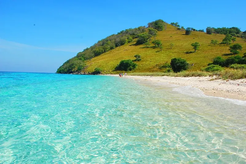 Tour Rangko Cave & Sabolo Island Snorkeling 5