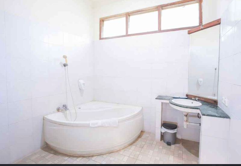 Mirah Hotel 5