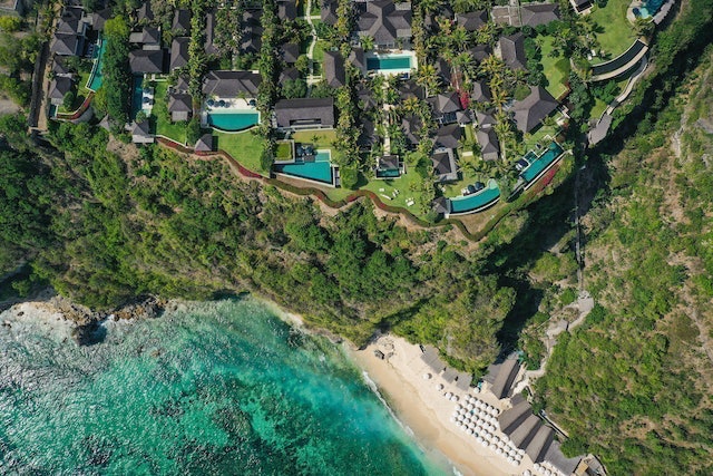 10 Rekomendasi Beach Club di Bali yang Wajib Dikunjungi Terbaik  4