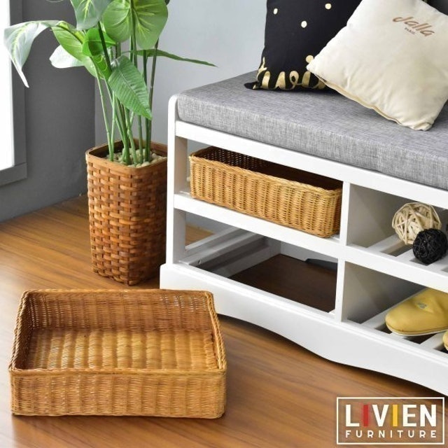 Livien Furniture Dynamic Bench Rack
