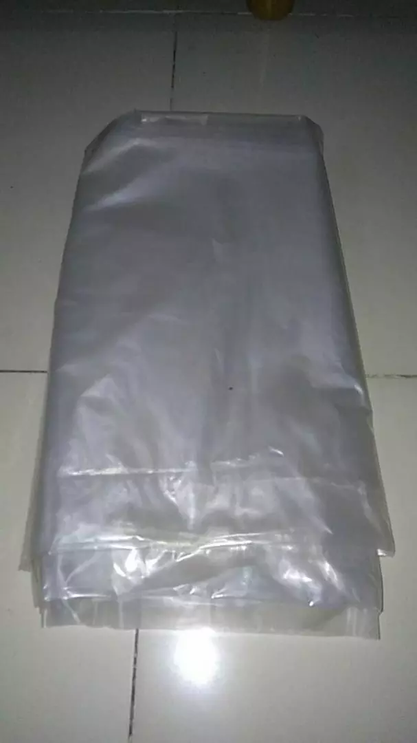 United Cleaning Proven Plastik Sampah Bening