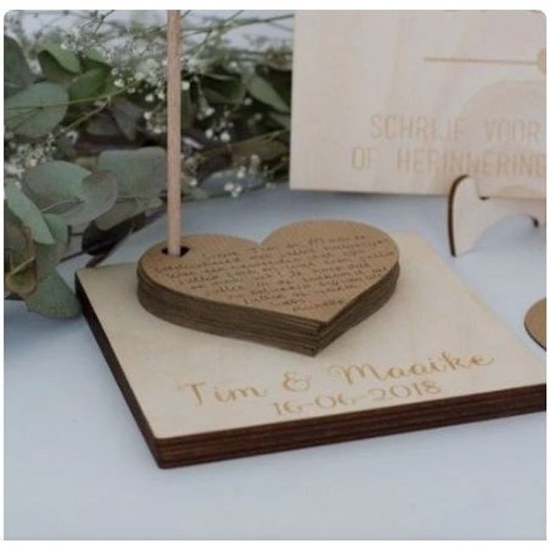 Huluwa.id Wedding Guest Book Model Tangkai 3