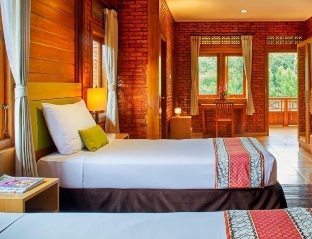 Jambuluwuk Convention Hall & Resort Puncak 3
