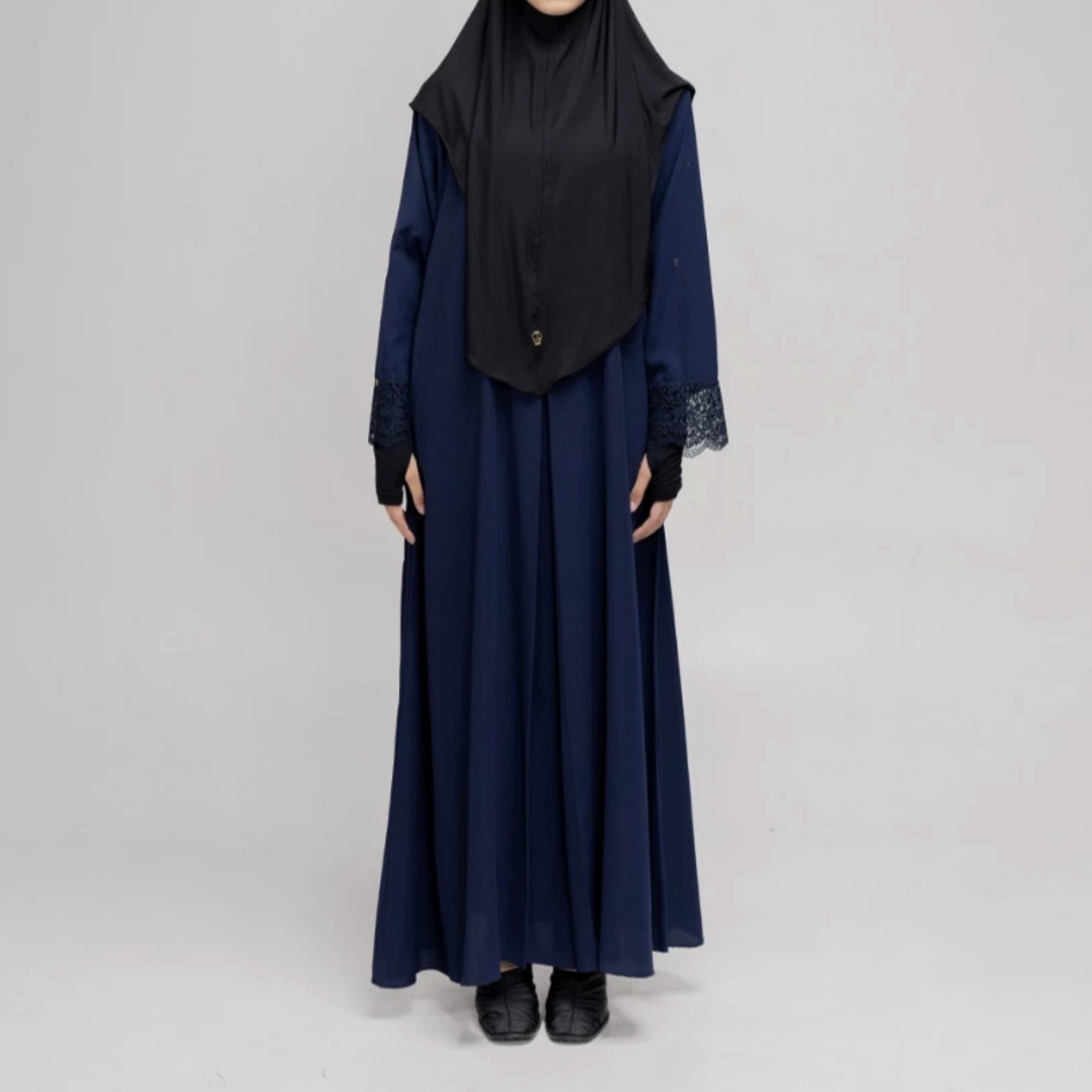 Tubita Meena Lace Abaya
