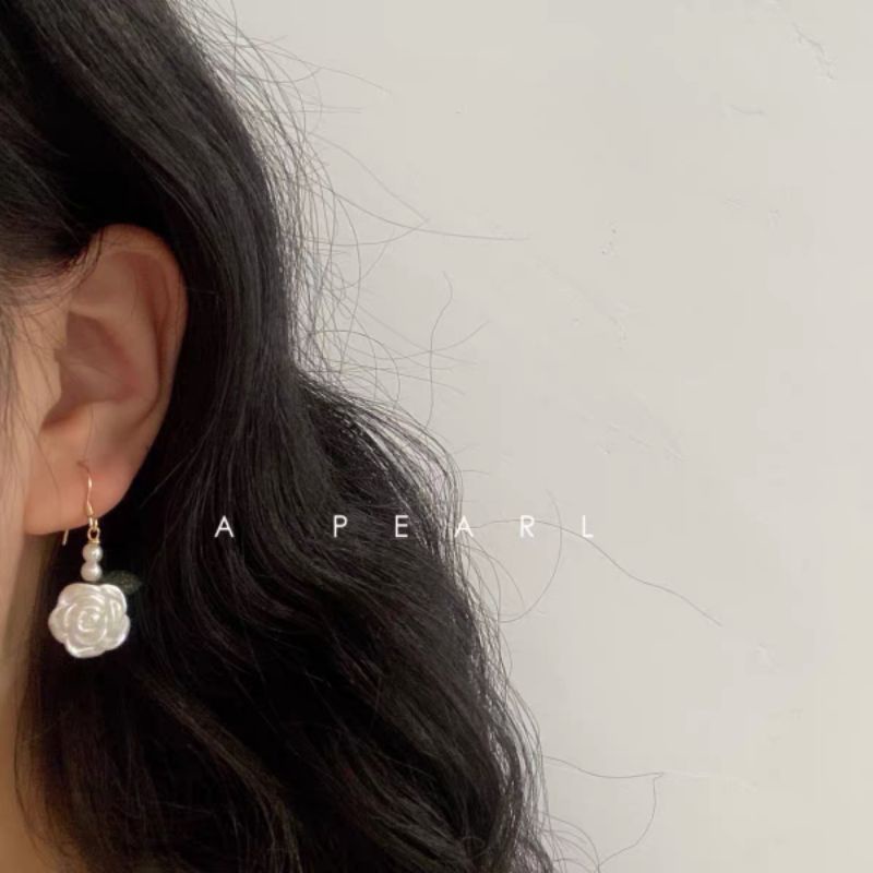  Anting Mawar Putih Korean Style