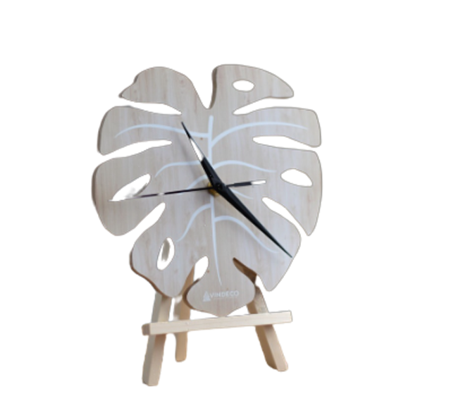 Jam Meja Kayu Ukiran