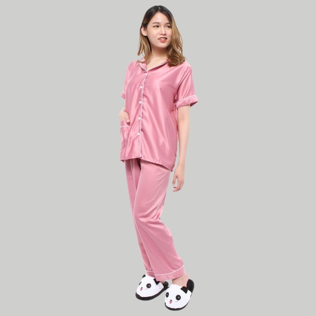 Monellina  Tina.CP Piyama Wanita Jumbo Lengan Pendek Satin Polos