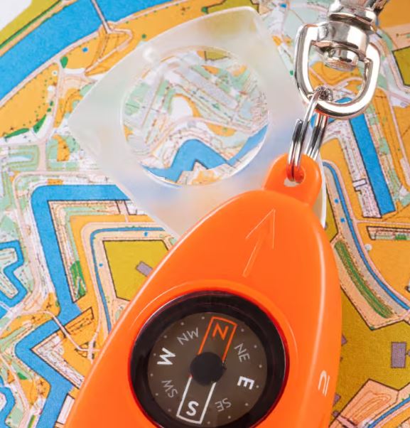 Decathlon GEONAUTE Peluit Serbaguna dan Kompas Orienteering 50