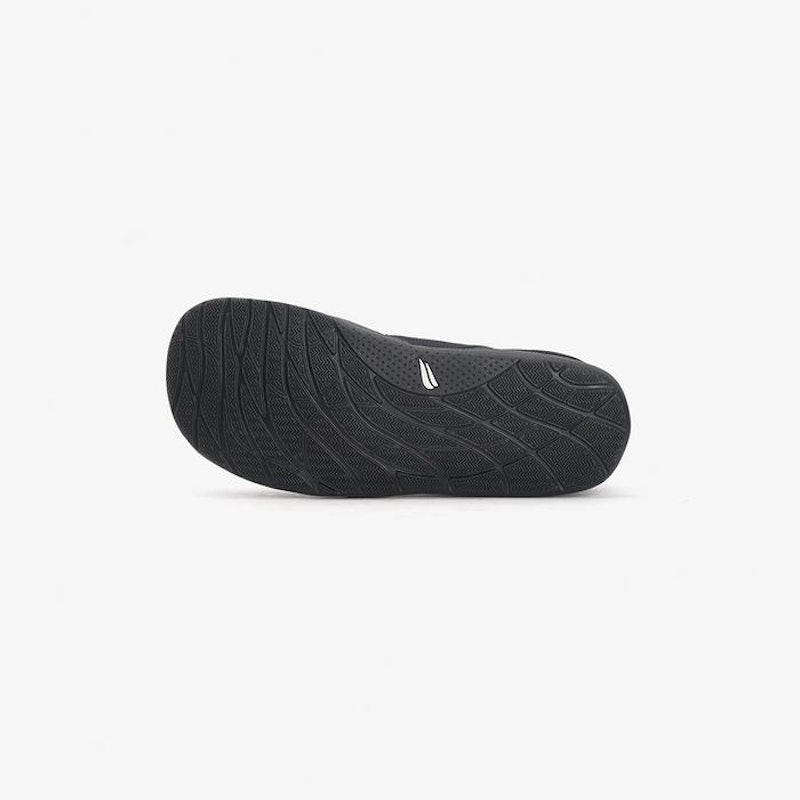 Pyopp Fledge Day 02 Barefoot Sneakers Black On Black 4
